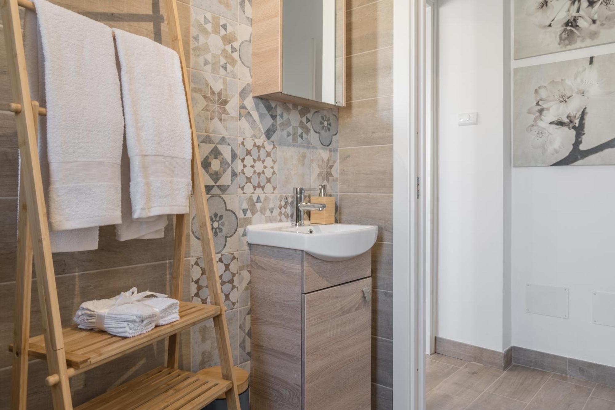 Apartamento Enjoy And Fly Fiumicino Exterior foto